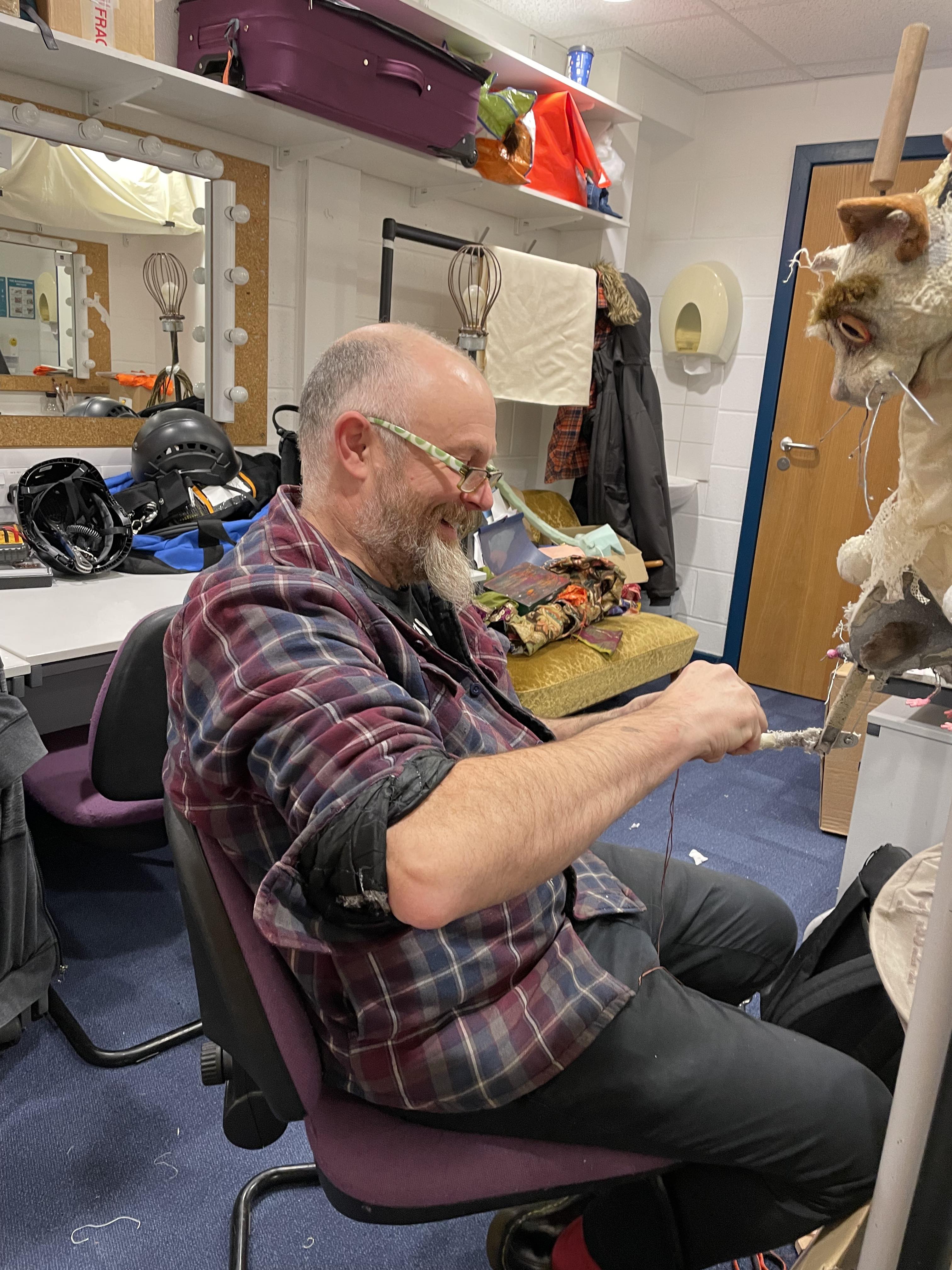 Marc Parrett creates living drawings…