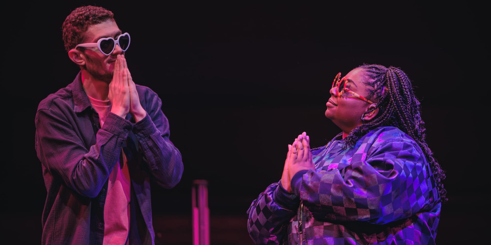 5 Stars &#8220;a very powerful, insightful, radical and empathetic performance&#8221;