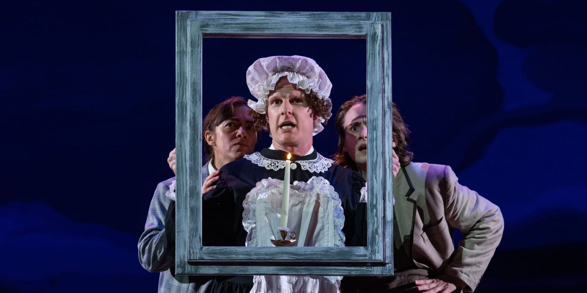 Cast interview with Jo Hayton, audience member